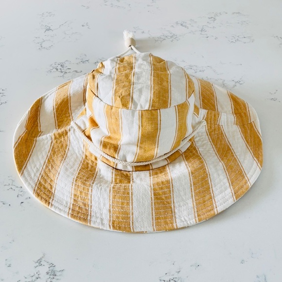 Madewell Accessories - Madewell Striped Linen-Cotton Oversized Sunhat